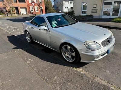 Gebraucht Mercedes SLK200 163 PS (119 kW) 2000 Silber Cabrio