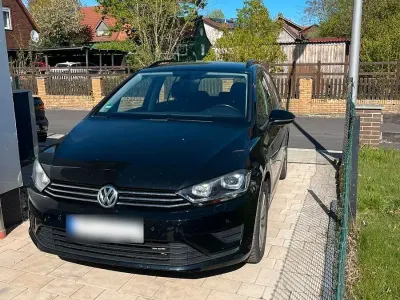 Gebraucht VW Golf Sportsvan Comfortline 125 PS (91 kW) 2017 Schwarz Van / Kleinbus