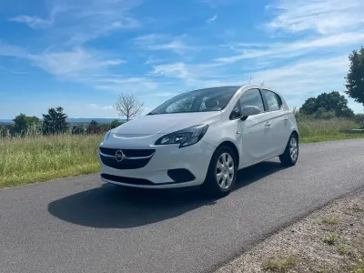 Używany Opel Corsa Edition 90 KM (66 kW) 2016 Biały Hatchback