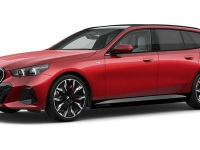 Occasion BMW i5 Comfort Edition 250 kW (340 PK) 2025 Rood Stationwagen