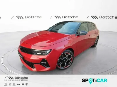 Gebraucht Opel Astra GS Line 179 PS (131 kW) 2022 Chili rot/kardio rot Limousine