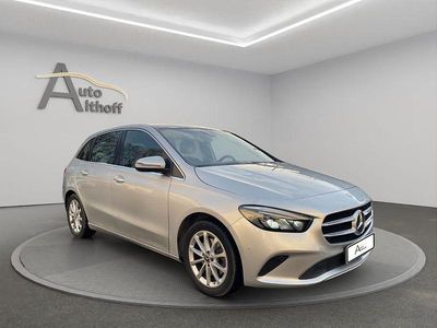 Gebraucht Mercedes B220 Progressive 190 PS (139 kW) 2019 Silber Van / Kleinbus