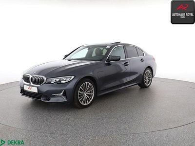 Gebraucht BMW 330e Luxury Line 252 PS (185 kW) 2019 Mineralgrau Limousine