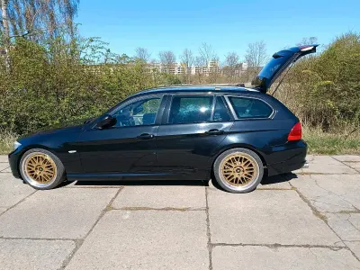 Gebraucht BMW 325 2008 Schwarz Kombi