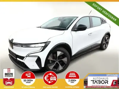 Gebraucht Renault Megane E-Tech Equilibre 161 kW (220 PS) 2022 Weiss Limousine