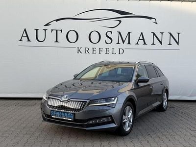 Grau Gebraucht 2022 Skoda Superb | 21.950 € (Guter Preis)
