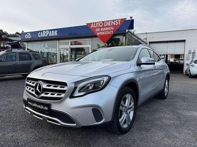 Mercedes GLA220