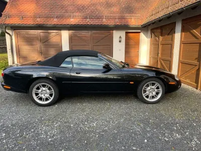 Gebraucht Jaguar XK8 298 PS (219 kW) 2001 Schwarz Cabrio
