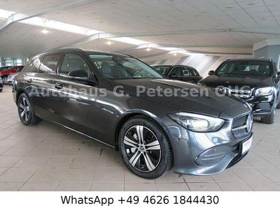 Second-hand Mercedes C300 Night 265 CP (194 kW) 2022 Gri Berlinǎ