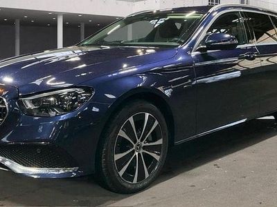 Gebraucht Mercedes E300 194 PS (142 kW) 2020 Blau Limousine