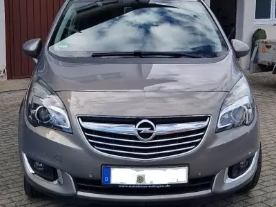 Gebraucht Opel Meriva Innovation 140 PS (102 kW) 2014 Braun Van / Kleinbus