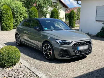 Gebraucht Audi A1 Sportback Ambiente 207 PS (152 kW) 2023 Grau Kleinwagen
