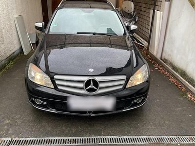 Gebraucht Mercedes 220 136 PS (100 kW) 2008 Schwarz Kombi