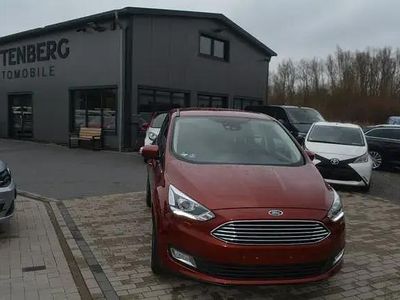 Usata Ford C-MAX Titanium 125 CV (91 kW) 2017 Rosso Monovolume