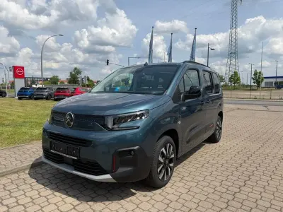Neu Citroën e-Berlingo XTR 131 PS (96 kW) 2026 Kiamablau Van / Kleinbus