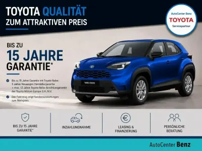 Neu Toyota Yaris Cross Active 131 PS (96 kW) 2026 Blau SUV