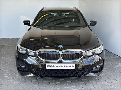 BMW 330e