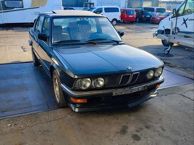 Schwarz Gebraucht 1987 BMW 520 Shadowline Limousine | 4.500 €