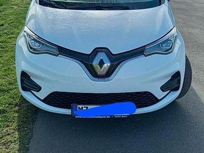 Gebraucht Renault Zoe 50 kW (69 PS) 2020 Weiß Kleinwagen