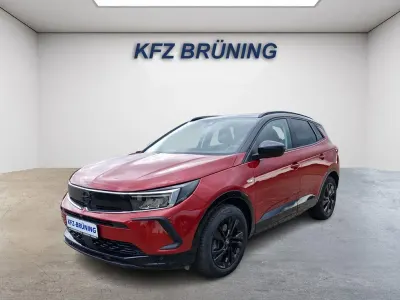Gebraucht Opel Grandland X GS Line 224 PS (164 kW) 2022 Rubin rot metallic / dach (metallic) SUV