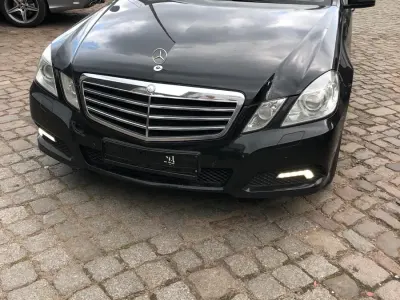 Gebraucht Mercedes E350 Avantgarde 231 PS (169 kW) 2010 Schwarz Kombi