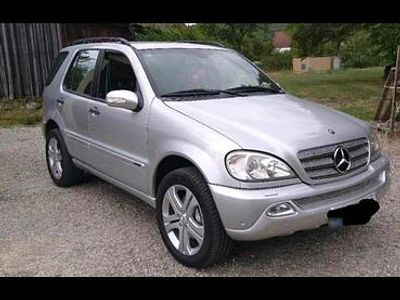 Gebraucht Mercedes ML270 163 PS (119 kW) 2004 Silber SUV