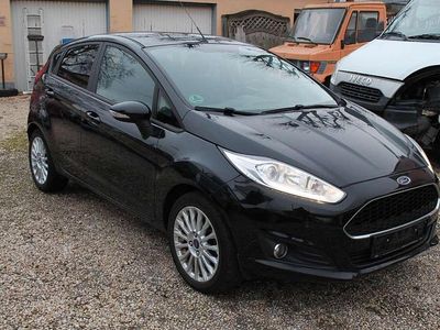 Usata Ford Fiesta Celebration 82 CV (60 kW) 2017 Nero Berlina