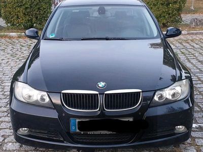 gebraucht BMW 320 E90 d Bj2007 Navi Leder Klima Sitzheizung 291200km