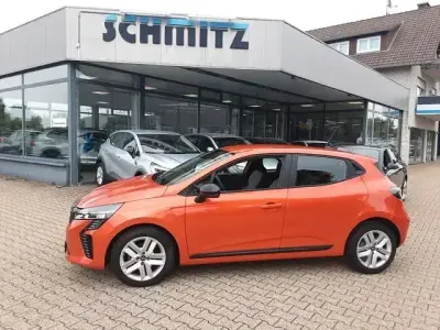 Gebraucht Renault Clio V Evolution 67 PS (49 kW) 2024 Orange Limousine