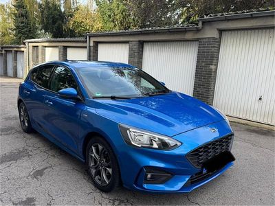 Second-hand Ford Focus ST-Line 125 CP (91 kW) 2019 Albastru Berlinǎ