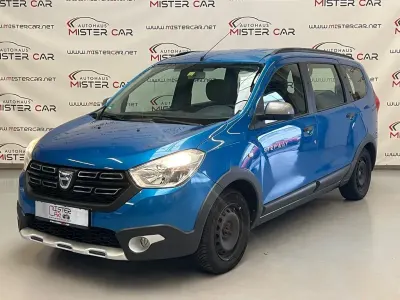 Gebraucht Dacia Lodgy Celebration 116 PS (85 kW) 2018 Blau Van / Kleinbus