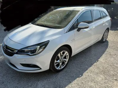 Gebraucht Opel Astra Dynamic 136 PS (100 kW) 2019 Weiß Kombi