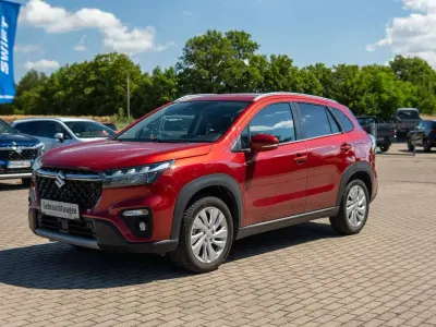 Gebraucht Suzuki SX4 S-Cross Comfort 116 PS (85 kW) 2024 Energetic red pearl SUV