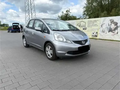 Gebraucht Honda Jazz Trend 90 PS (66 kW) 2009 Storm silver m. Kleinwagen