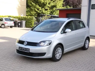 Gebraucht VW Golf VI Trendline 80 PS (58 kW) 2009 Gold Kleinwagen