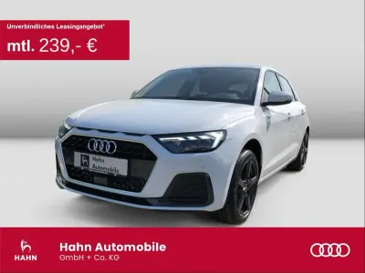 Gebraucht Audi A1 Advanced Plus 116 PS (85 kW) 2026 Gletscherweiß metallic SUV