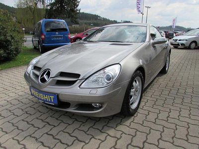 Second-hand Mercedes SLK200 163 CP (119 kW) 2008 Argintiu Cabrio