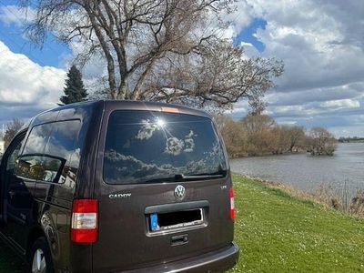 Gebraucht VW Caddy Edition 105 PS (77 kW) 2009 Braun Van / Kleinbus