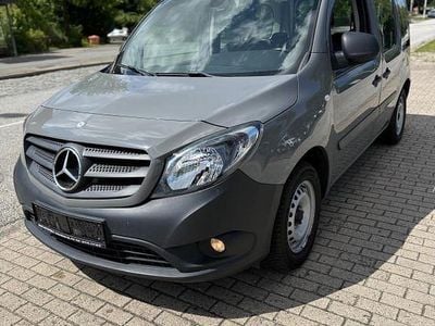 Mercedes Citan 109