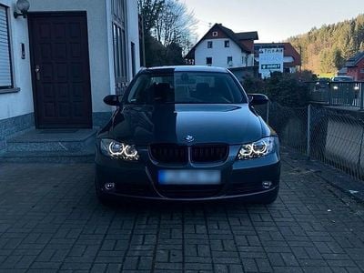 Gebraucht BMW 320 163 PS (119 kW) 2007 Limousine