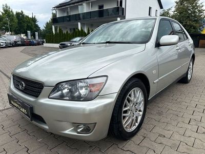 Lexus IS200