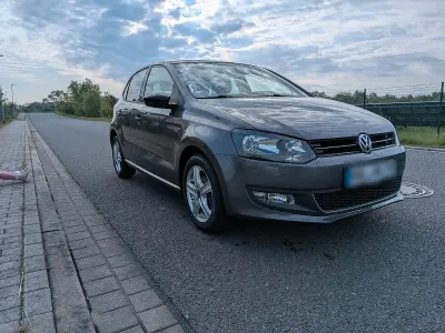Gebraucht VW Polo Match 90 PS (66 kW) 2012 Grau Kleinwagen