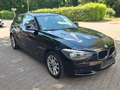 Gebraucht BMW 116 136 PS (100 kW) 2013 Schwarz Kleinwagen