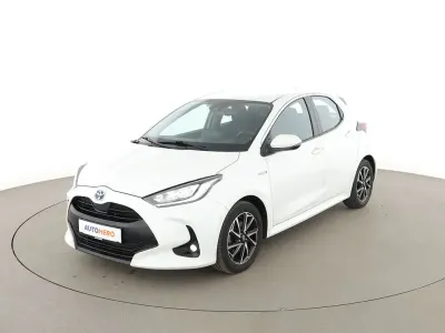Gebraucht Toyota Yaris Team 91 PS (66 kW) 2021 Weiß Kleinwagen