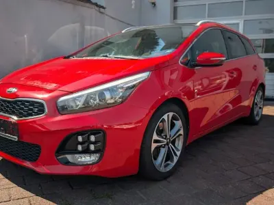 Gebraucht Kia Ceed GT-Line 136 PS (100 kW) 2016 Rot Kleinwagen