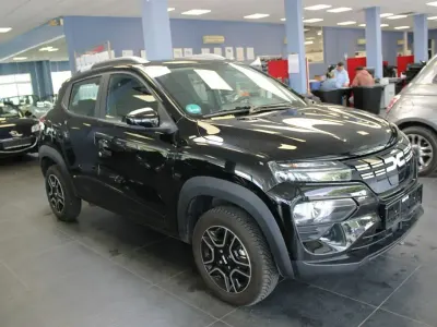 Gebraucht Dacia Spring Essentiel 33 kW (45 PS) 2023 Schwarz Kleinwagen