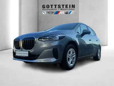 Gebraucht BMW 218 Active Tourer 150 PS (110 kW) 2023 Silber Van / Kleinbus