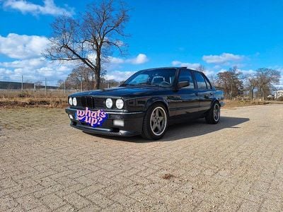 Gebraucht BMW 325 Shadowline 201 PS (147 kW) 1987 Schwarz Limousine