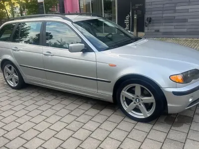 Używany BMW 330 184 KM (135 kW) 2001 Srebrny Kombi