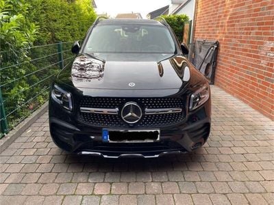 Mercedes GLB200